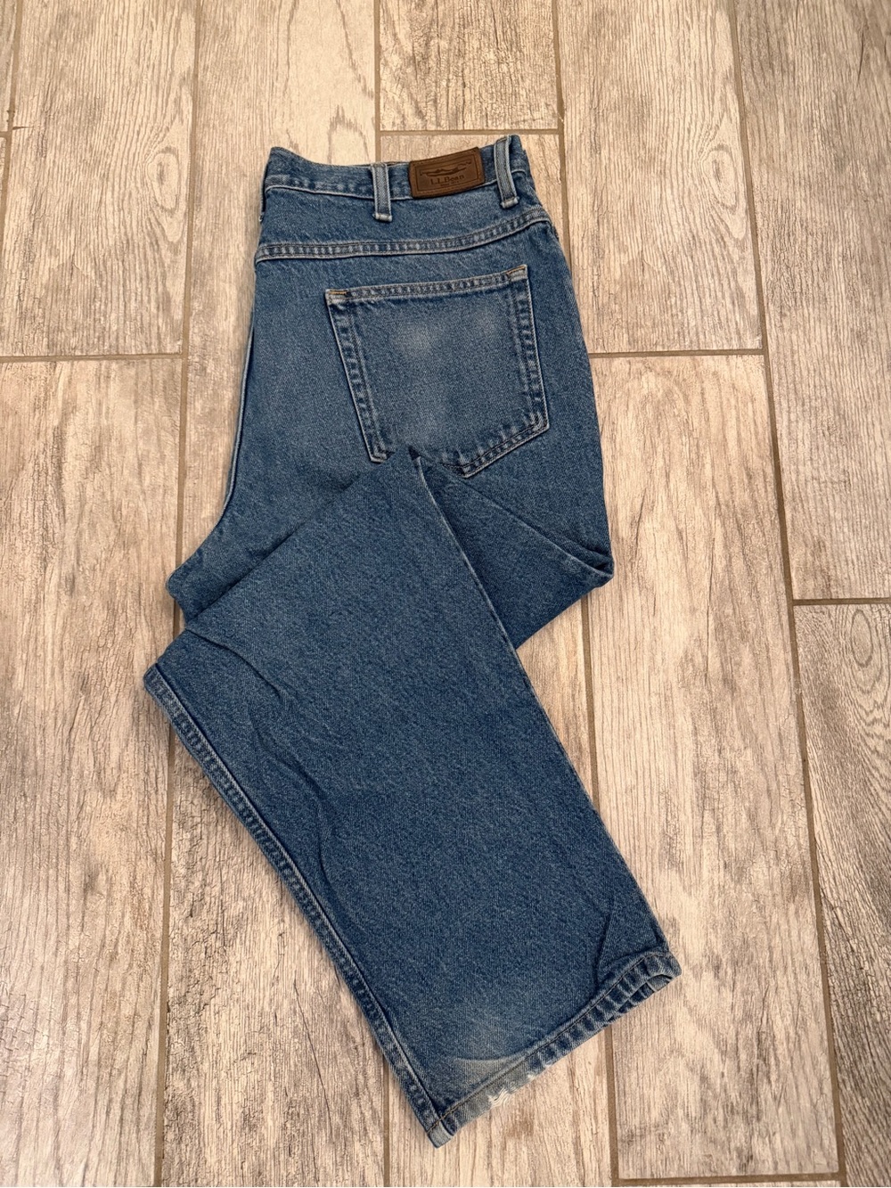 Vintage L.L. Bean Men's Medium Wash 100% Cotton Jeans